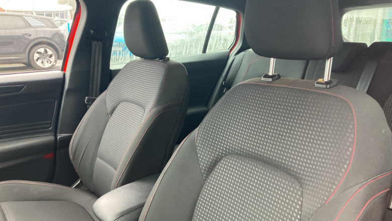 Ford Focus 1.5 EcoBoost 150 ST-Line 5dr Petrol Estate